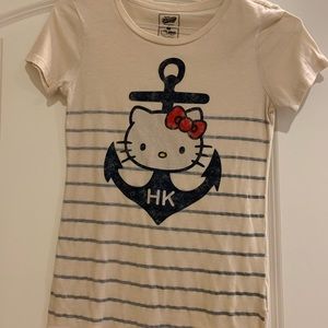 Old Navy Hello Kitty T-shirt XS